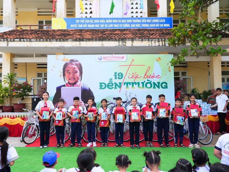 Hình ảnh minh họa các bước xác minh nhà phát triển trong cài đặt iOS